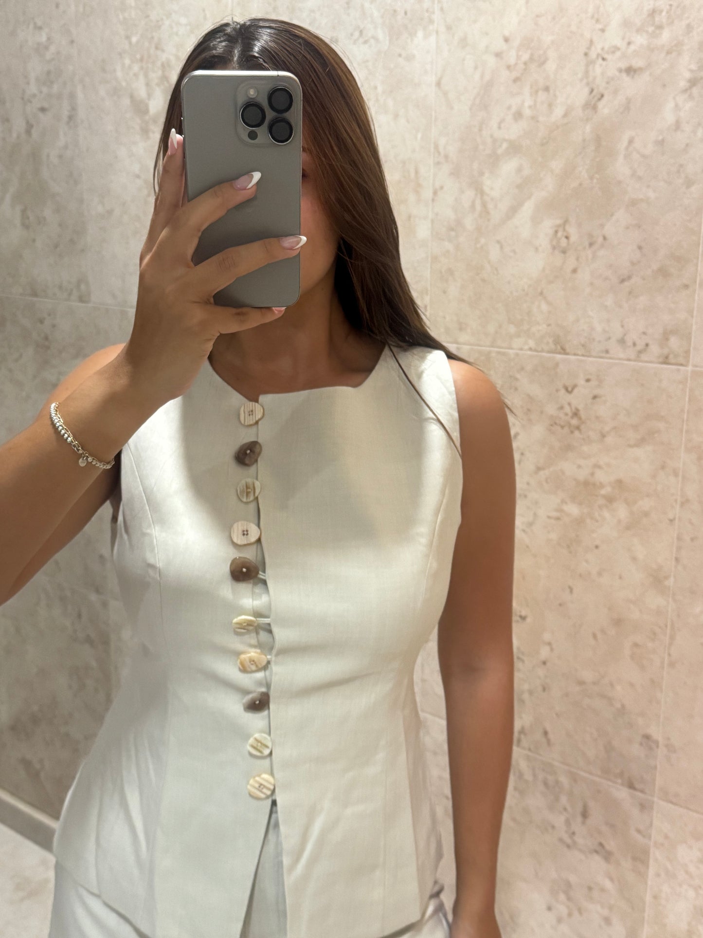 Ivory Lines Set