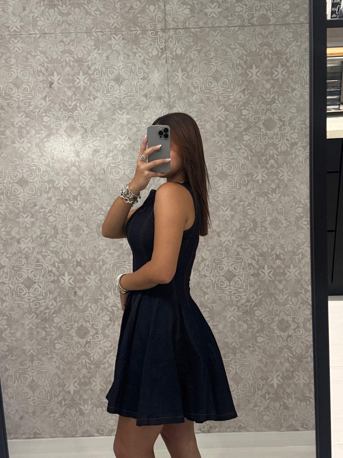 Amailia Dress