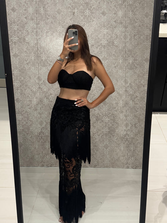 Noir Flamenco Top