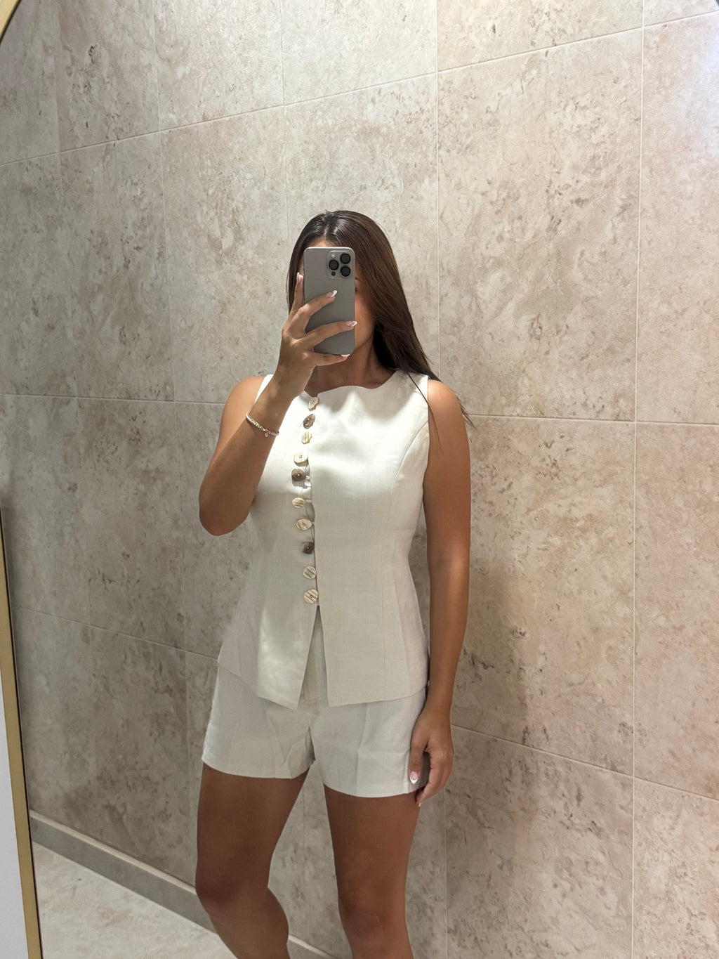 Ivory Lines Set