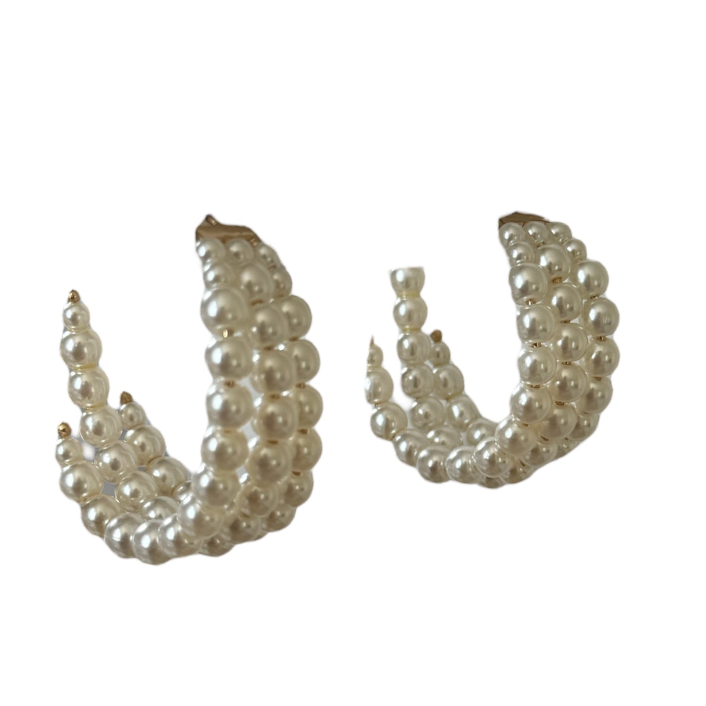 Amira Pearl Hoops