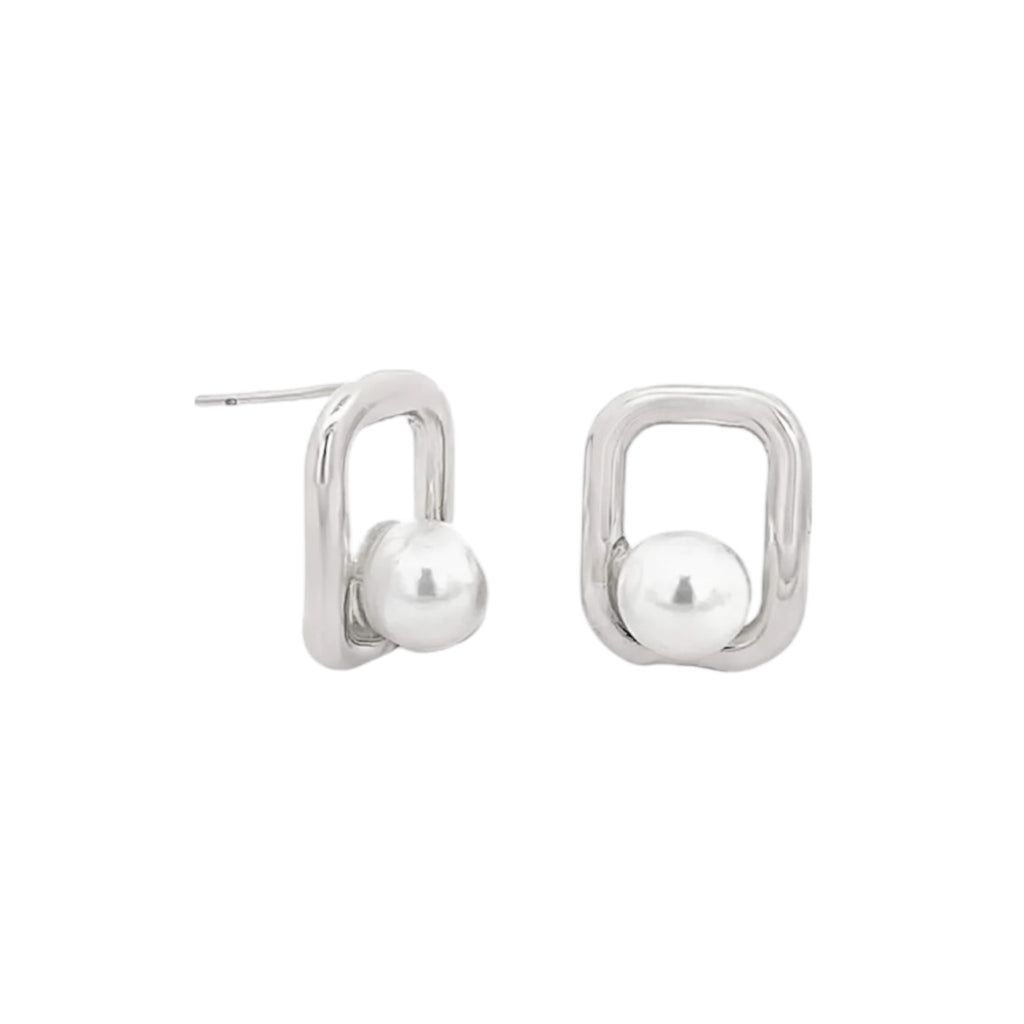 Small Rectangle Boarded Pearl Stud