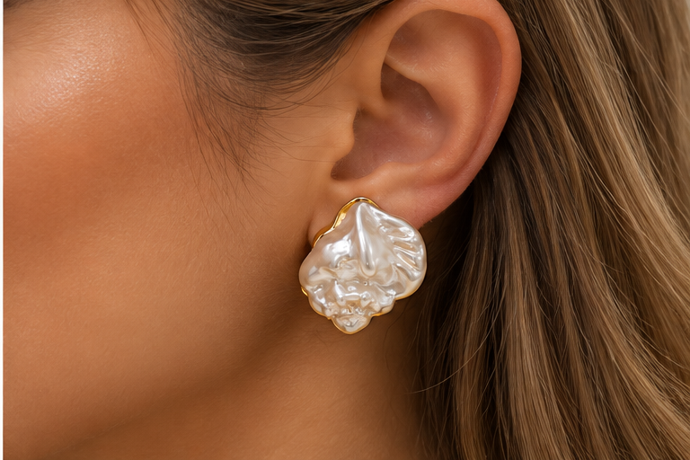 Sculpted Pearl Earrings